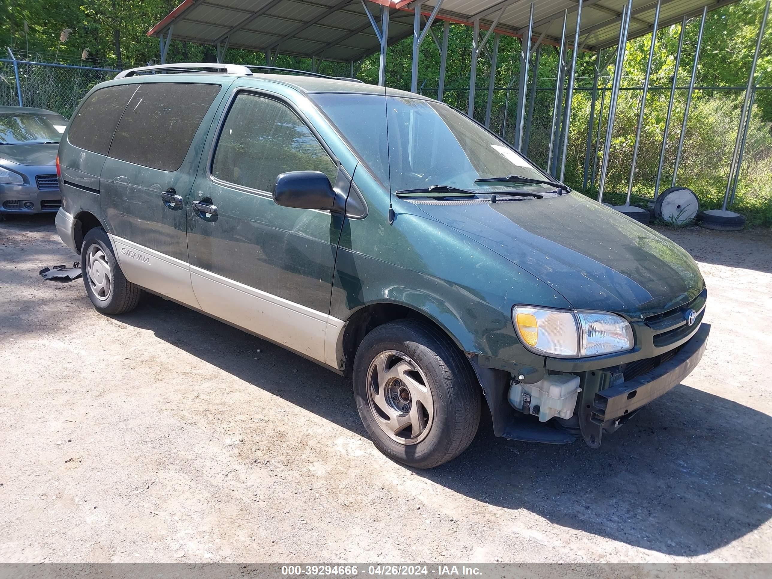 TOYOTA SIENNA 2000 4t3zf13c1yu290693