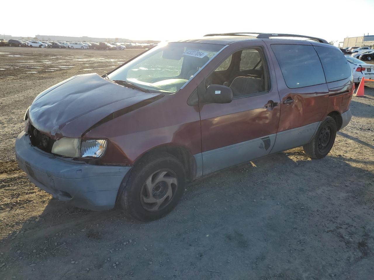 TOYOTA SIENNA 2001 4t3zf13c21u332746