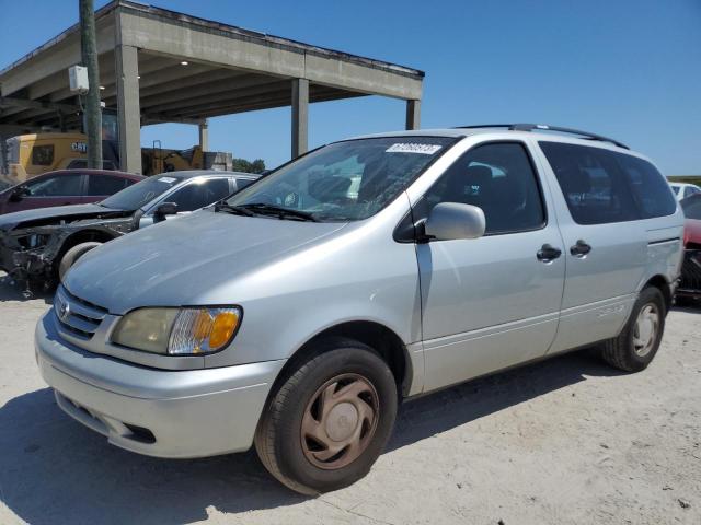 TOYOTA SIENNA LE 2002 4t3zf13c22u441788