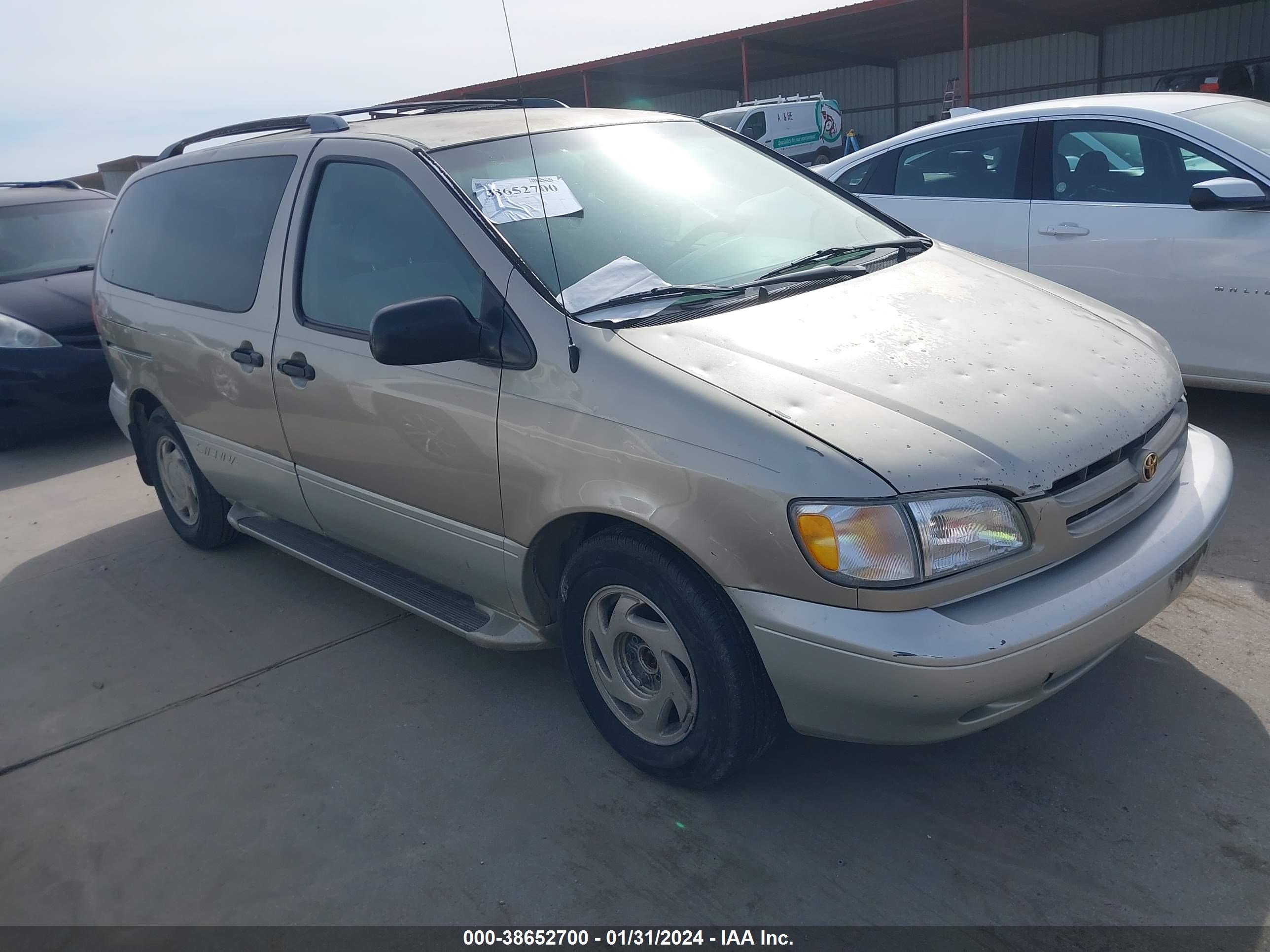 TOYOTA SIENNA 2000 4t3zf13c3yu244590