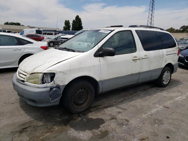 TOYOTA SIENNA LE 2002 4t3zf13c42u446362