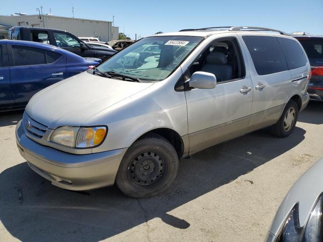 TOYOTA SIENNA LE 2002 4t3zf13c62u428378