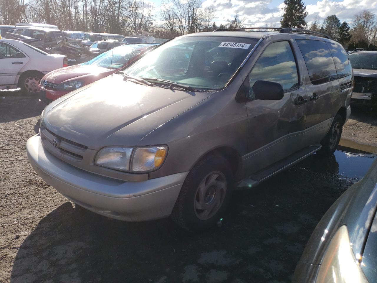 TOYOTA SIENNA 1999 4t3zf13c6xu115001