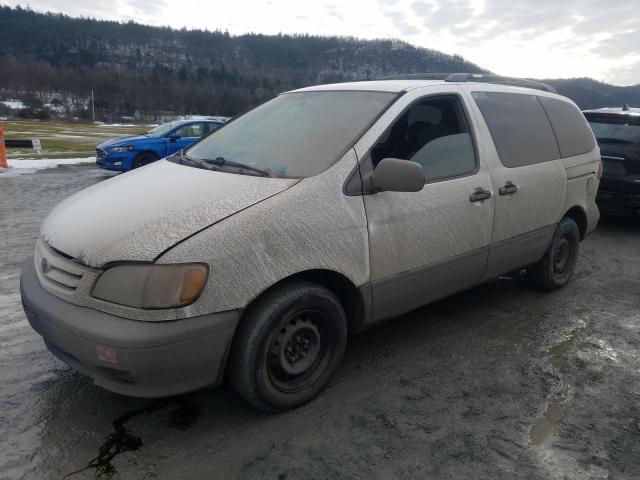 TOYOTA SIENNA LE 2002 4t3zf13c82u432500