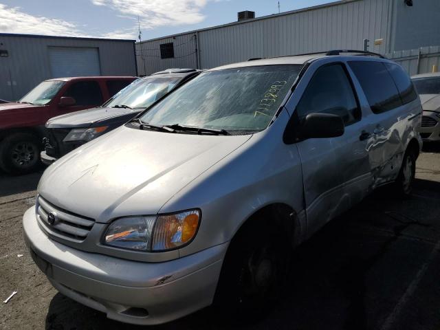 TOYOTA SIENNA LE 2003 4t3zf13c83u522652