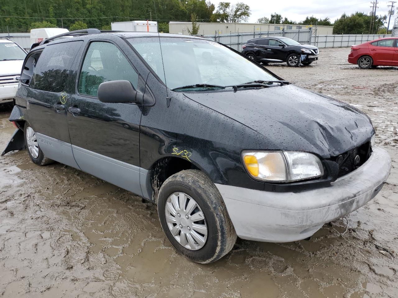 TOYOTA SIENNA 2000 4t3zf13c8yu203811