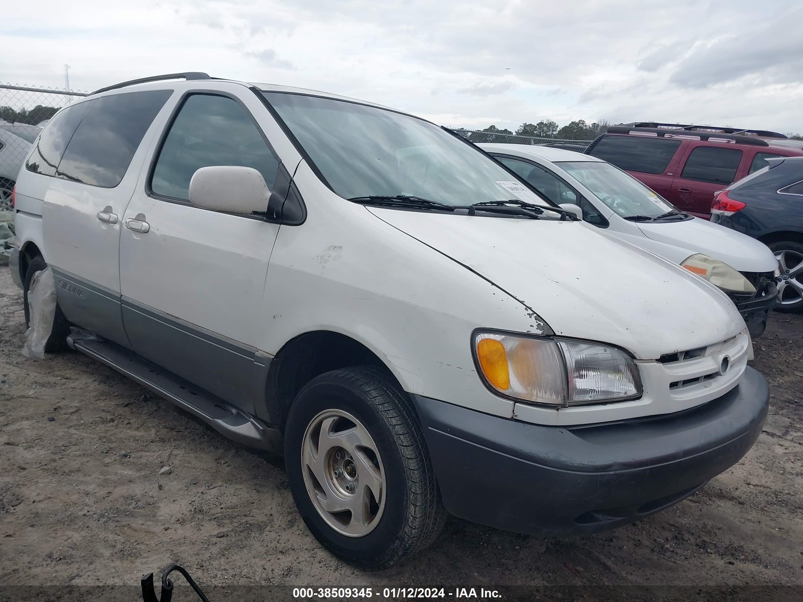 TOYOTA SIENNA 2001 4t3zf13c91u322666