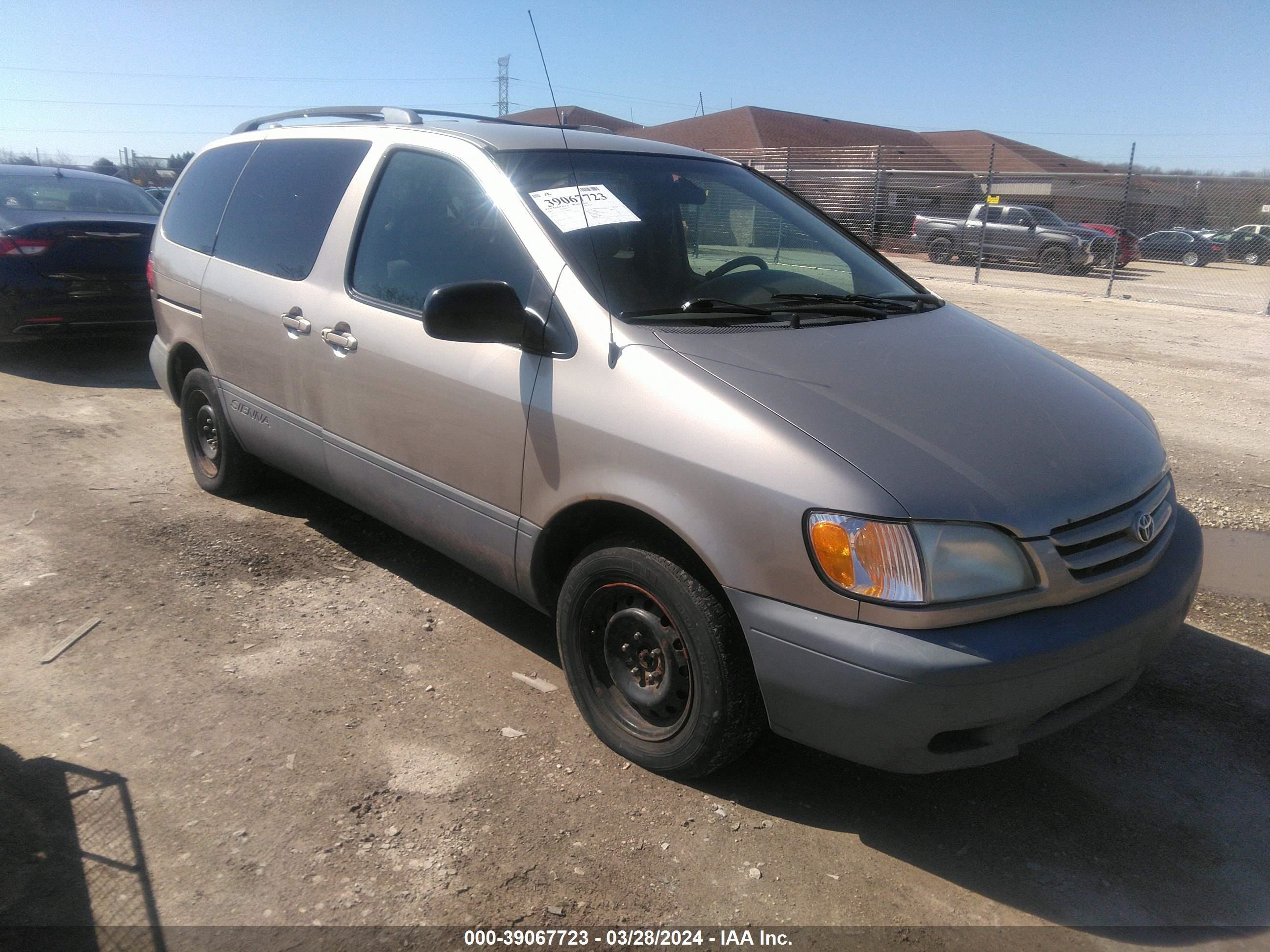 TOYOTA SIENNA 2001 4t3zf13cx1u409086