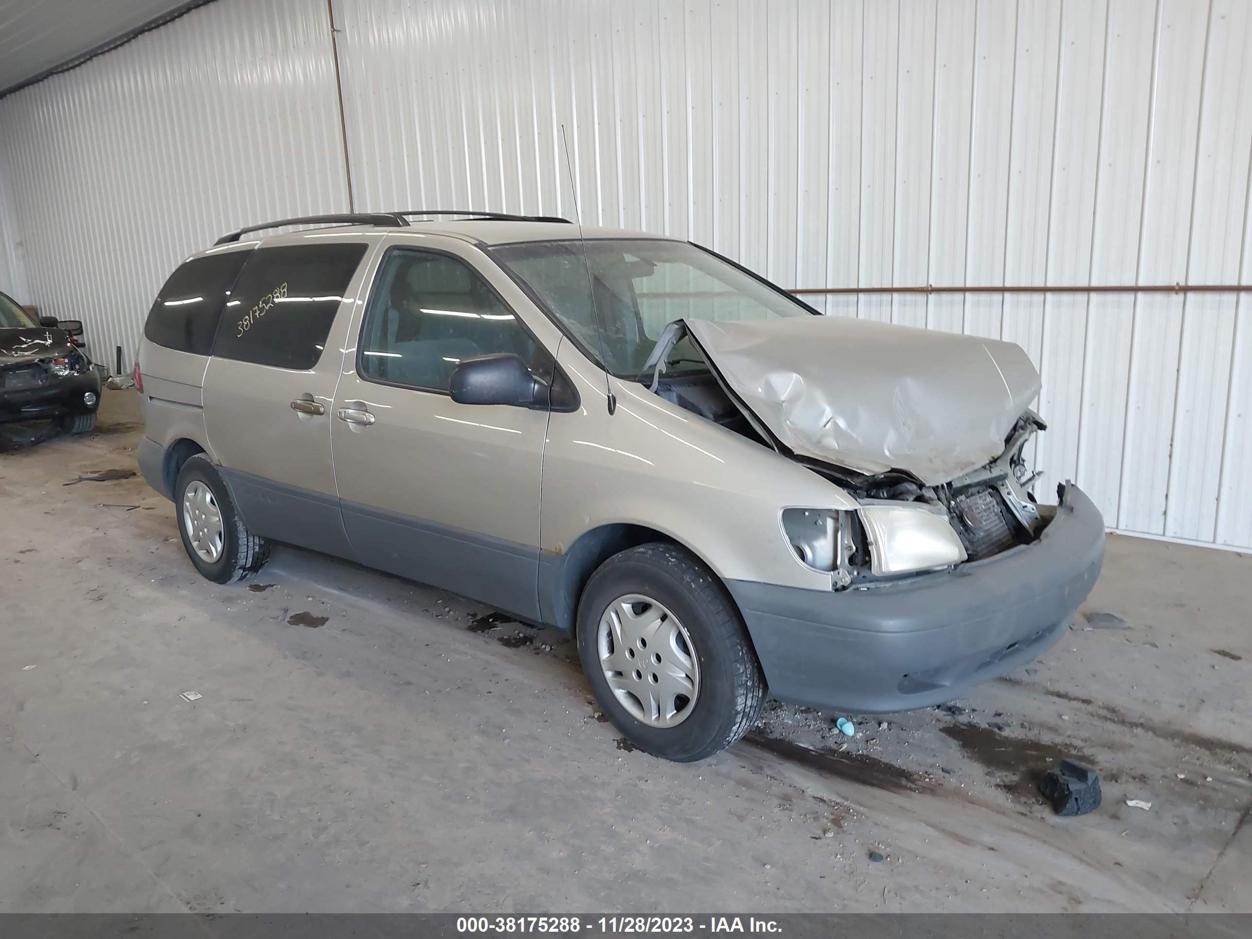 TOYOTA SIENNA 2003 4t3zf13cx3u534222