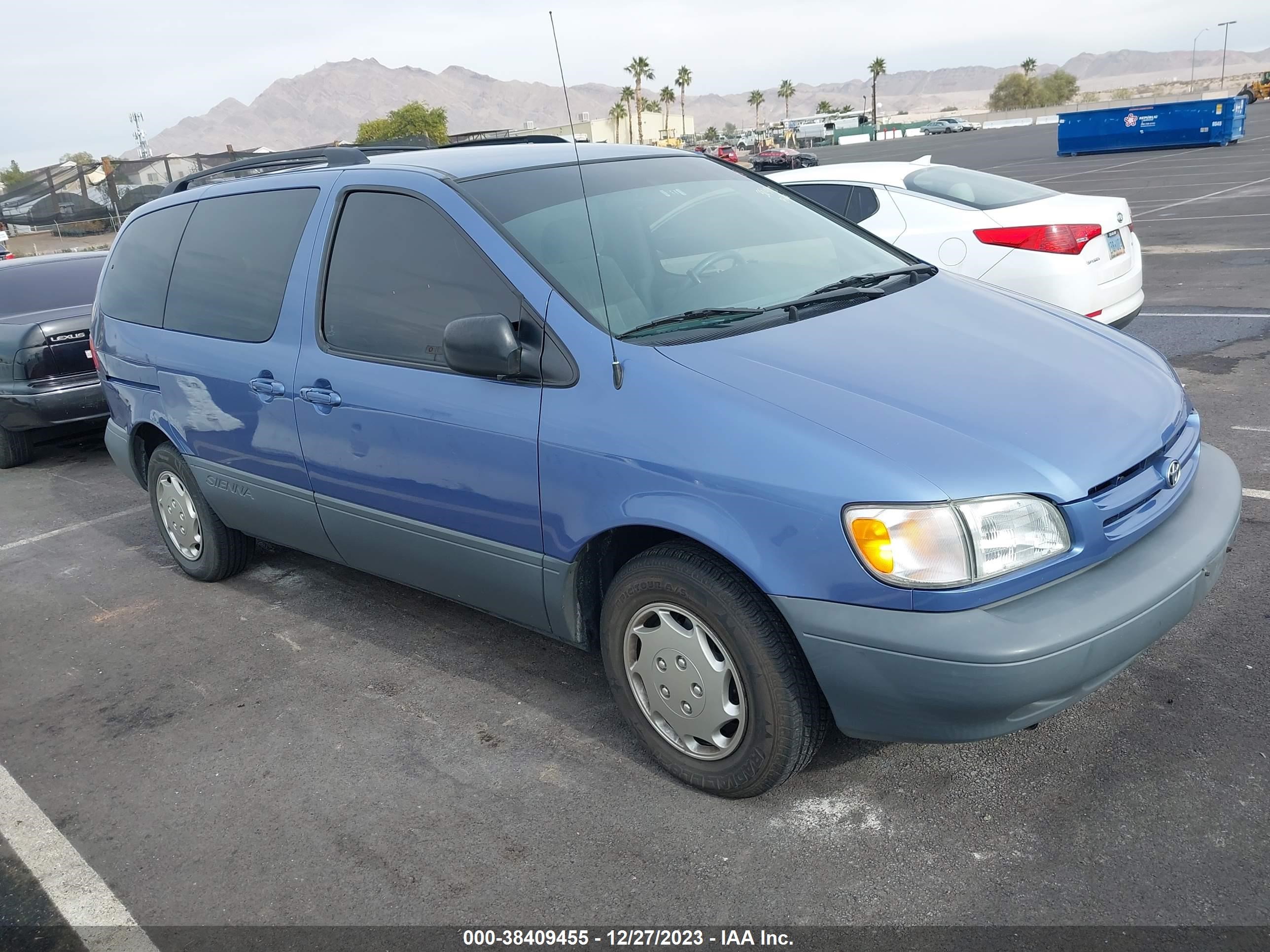 TOYOTA SIENNA 2000 4t3zf13cxyu223980