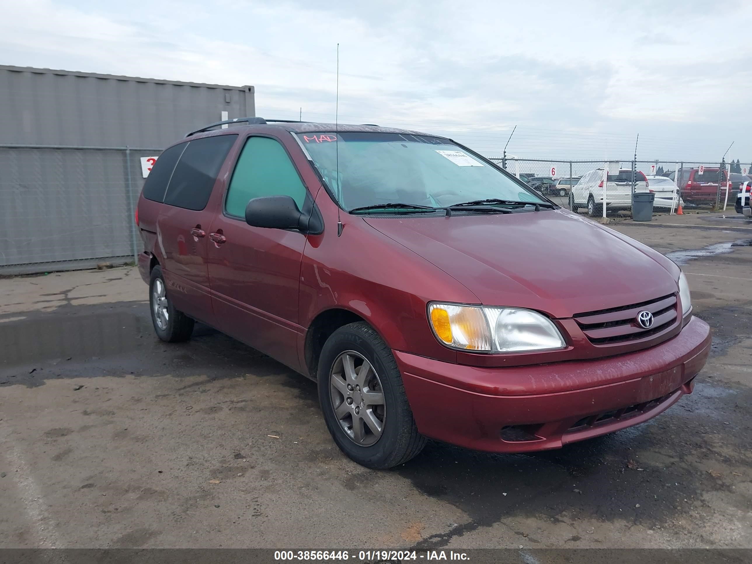 TOYOTA SIENNA 2002 4t3zf19c12u452384