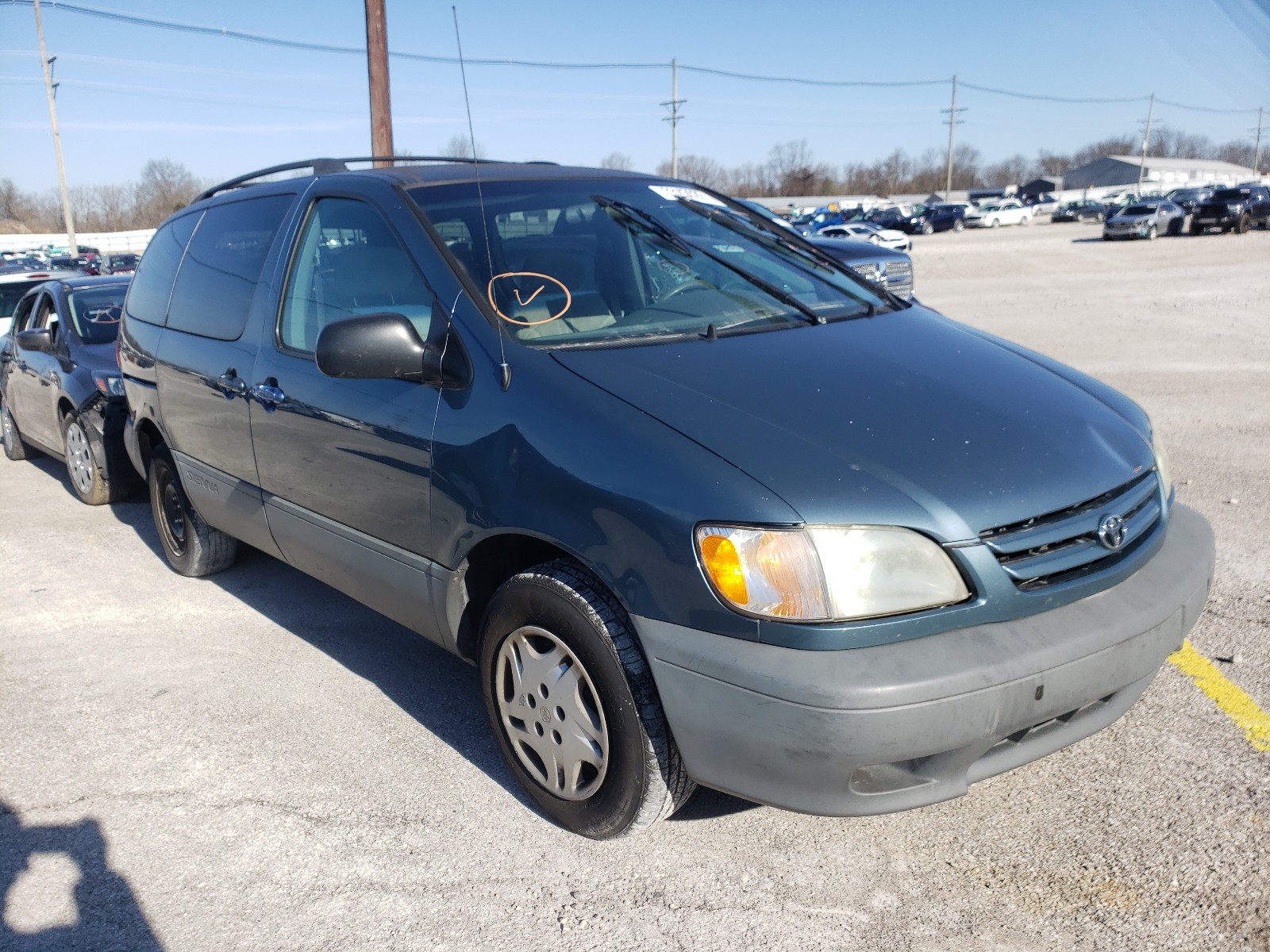 TOYOTA SIENNA CE 2002 4t3zf19c22u503701