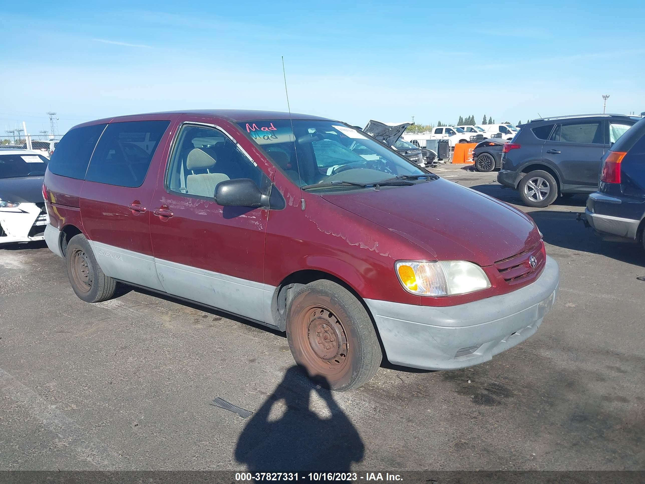 TOYOTA SIENNA 2001 4t3zf19c31u398164