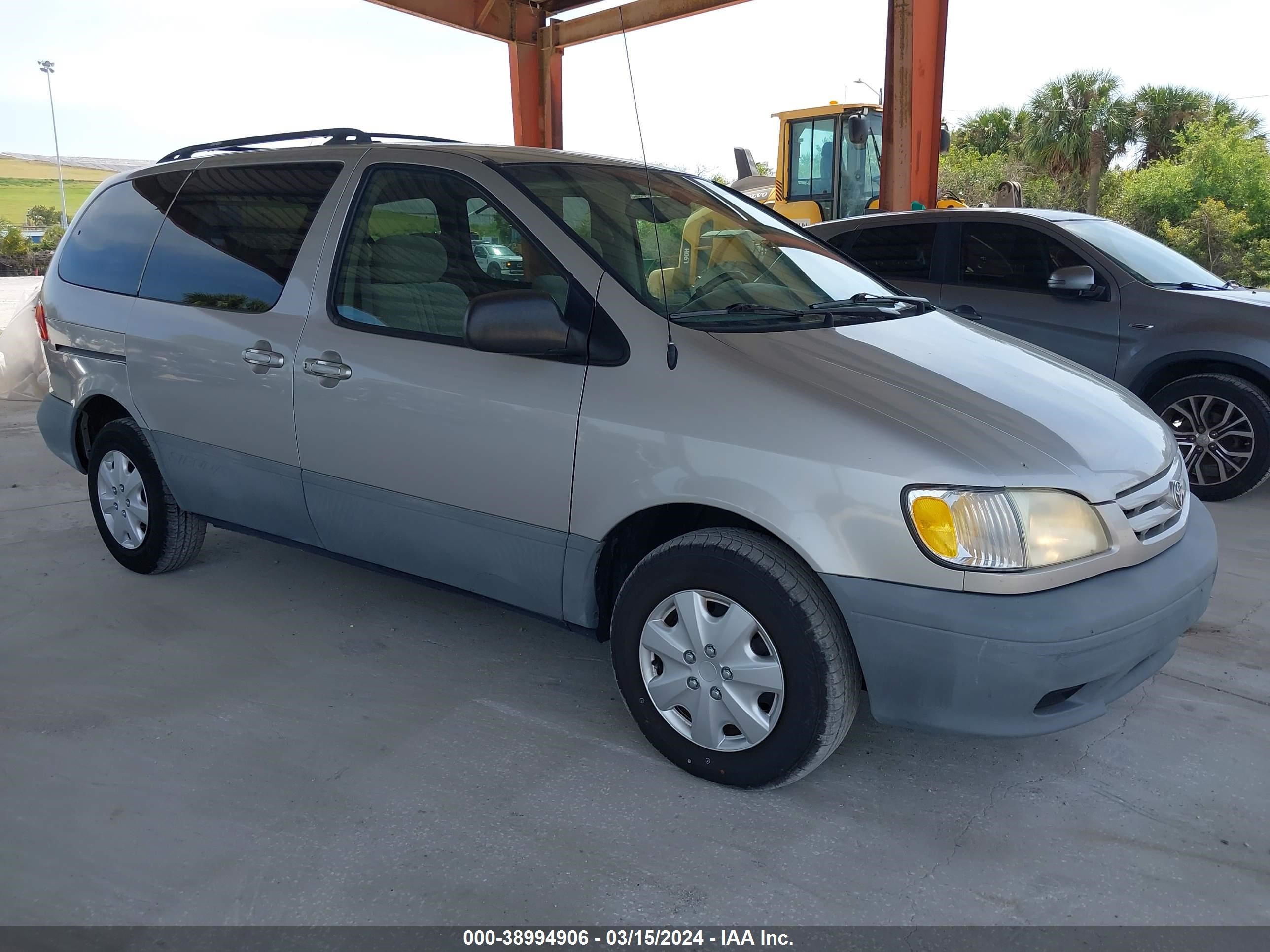 TOYOTA SIENNA 2001 4t3zf19c51u382547