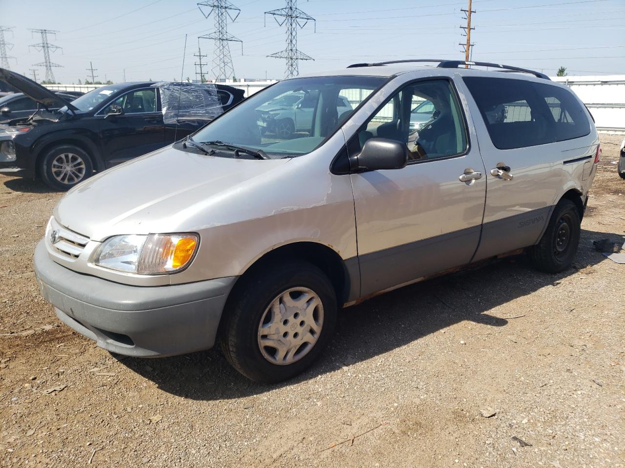 TOYOTA SIENNA 2003 4t3zf19c83u516759