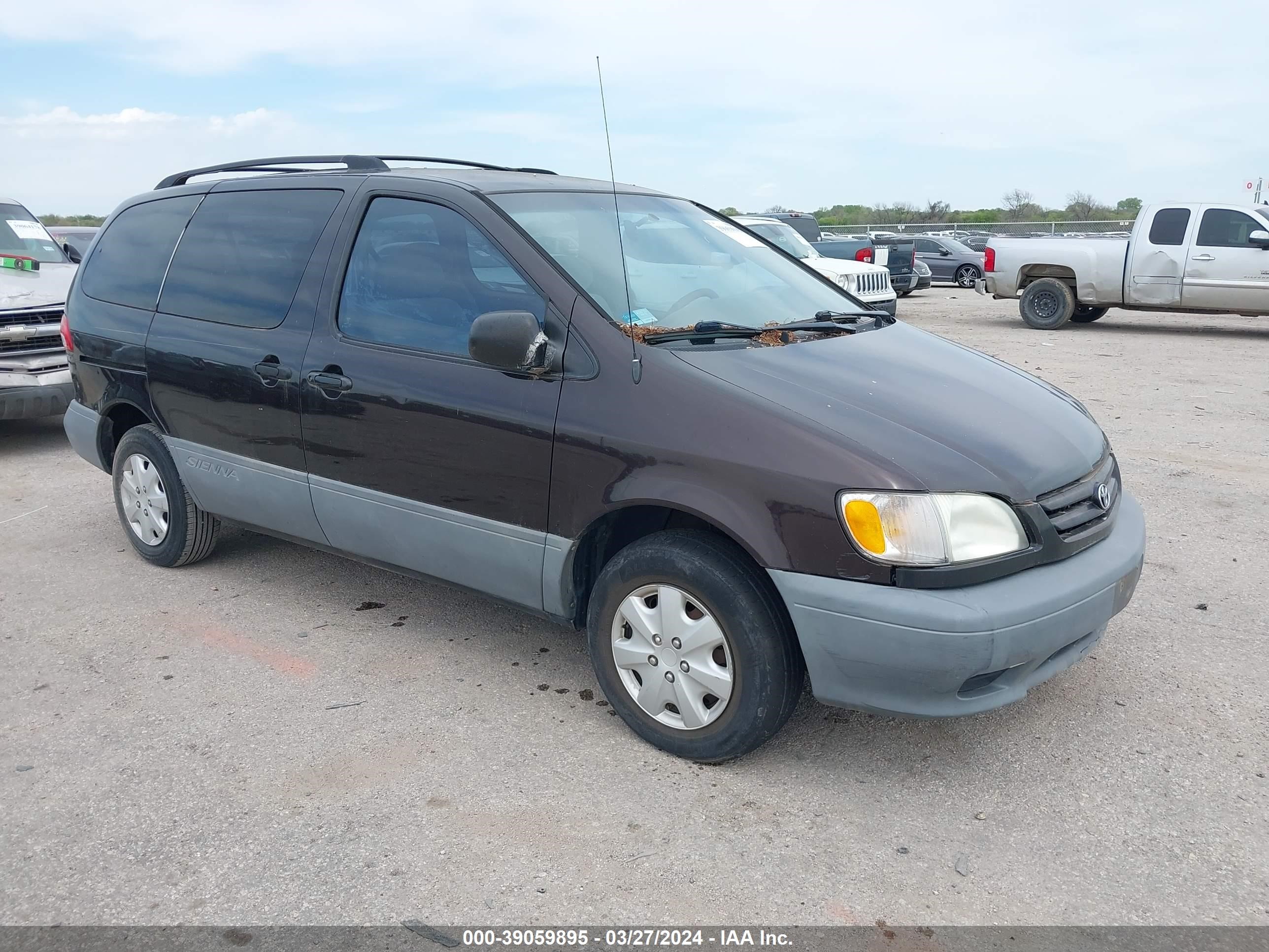 TOYOTA SIENNA 2002 4t3zf19c92u465125