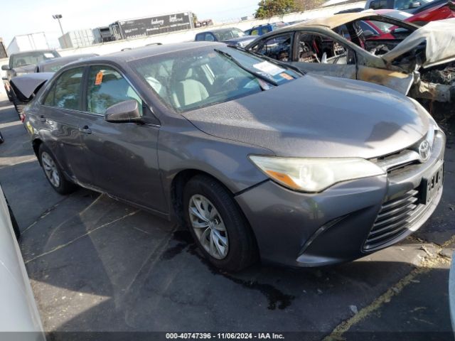 TOYOTA CAMRY 2015 4t4bf1fk0fr486303