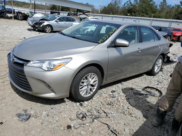 TOYOTA CAMRY LE 2016 4t4bf1fk0gr547392