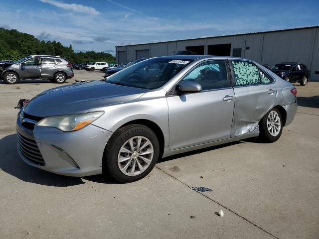 TOYOTA CAMRY LE 2016 4t4bf1fk0gr553483