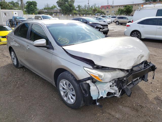 TOYOTA CAMRY LE 2016 4t4bf1fk0gr554486