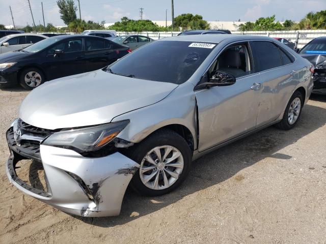 TOYOTA CAMRY LE 2016 4t4bf1fk0gr569389