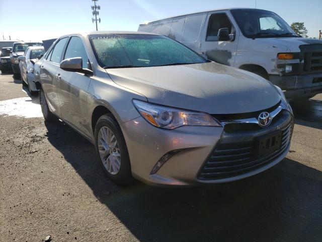 TOYOTA CAMRY LE 2016 4t4bf1fk0gr570364