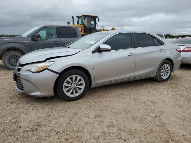 TOYOTA CAMRY LE 2015 4t4bf1fk1fr452158