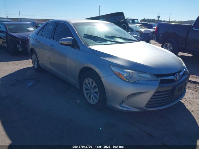 TOYOTA CAMRY 2015 4t4bf1fk1fr490652