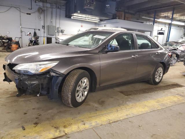 TOYOTA CAMRY LE 2016 4t4bf1fk1gr577291