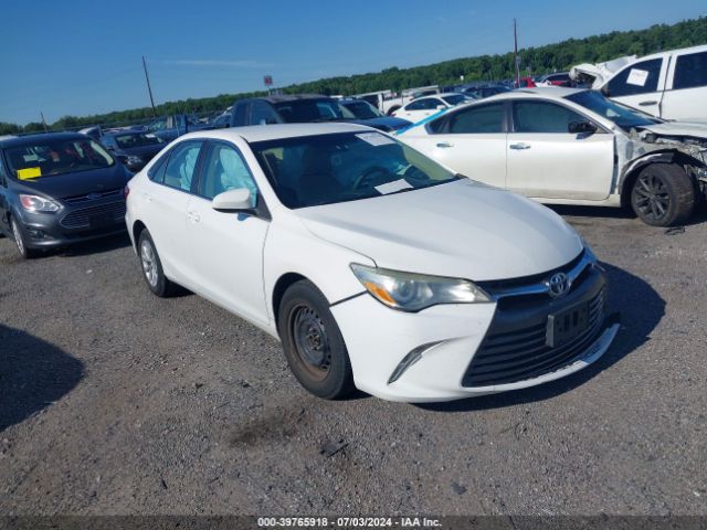 TOYOTA CAMRY 2015 4t4bf1fk2fr470121