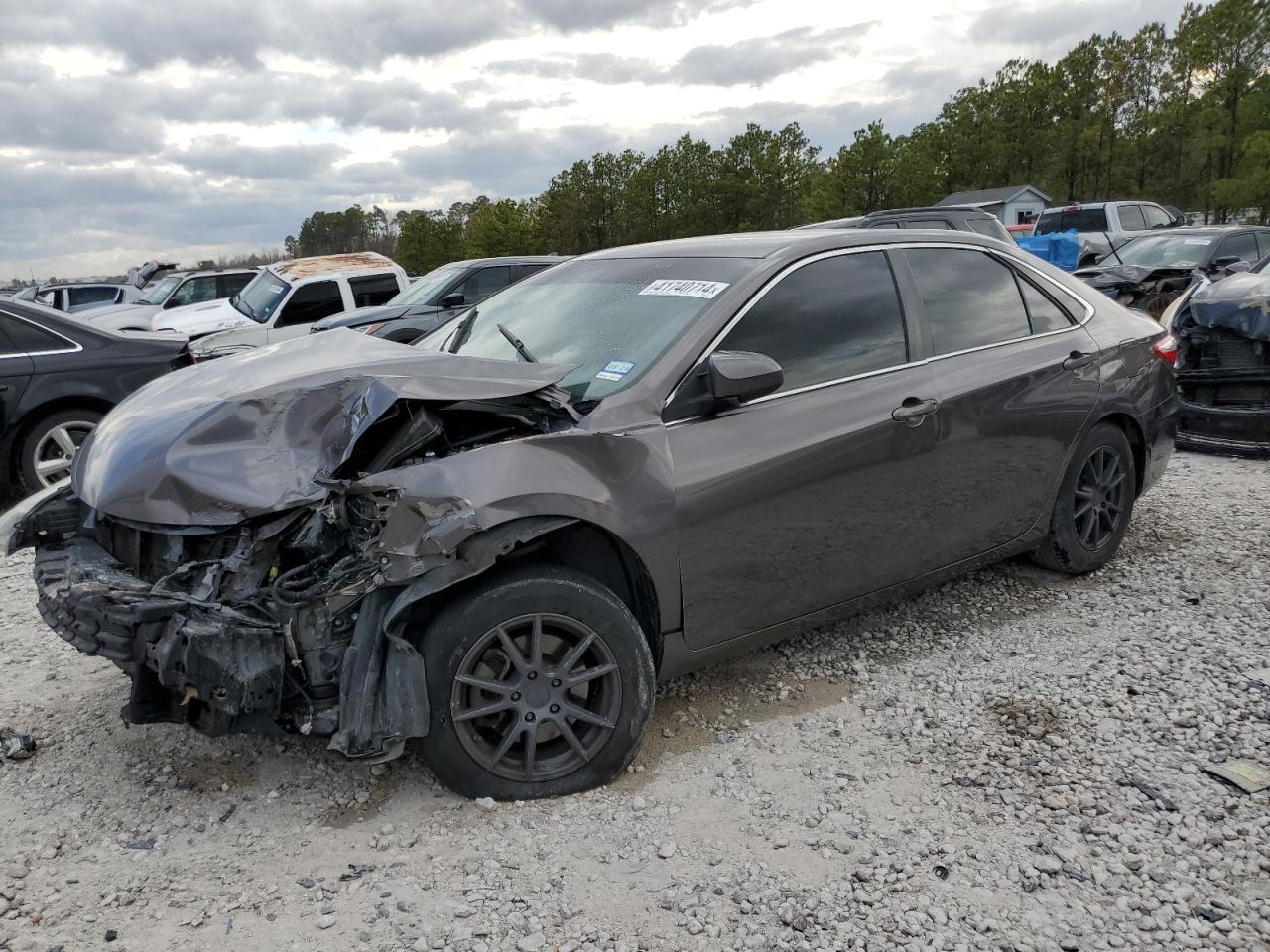 TOYOTA CAMRY 2015 4t4bf1fk2fr491034