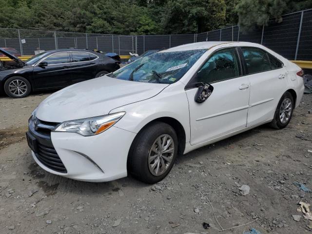 TOYOTA CAMRY LE 2015 4t4bf1fk2fr506616