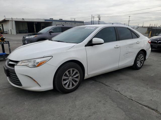 TOYOTA CAMRY LE 2016 4t4bf1fk2gr551282