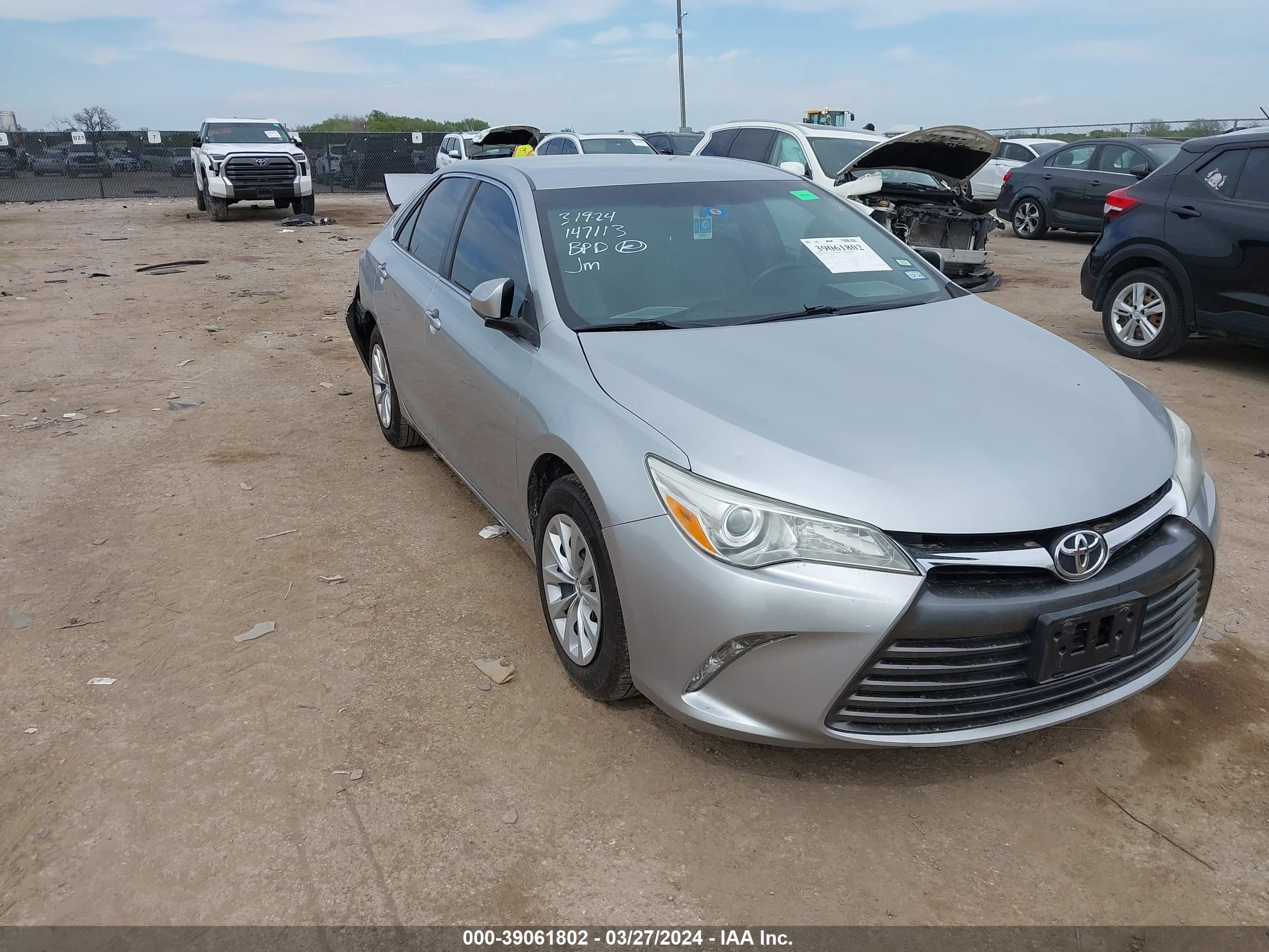 TOYOTA CAMRY 2016 4t4bf1fk2gr573525