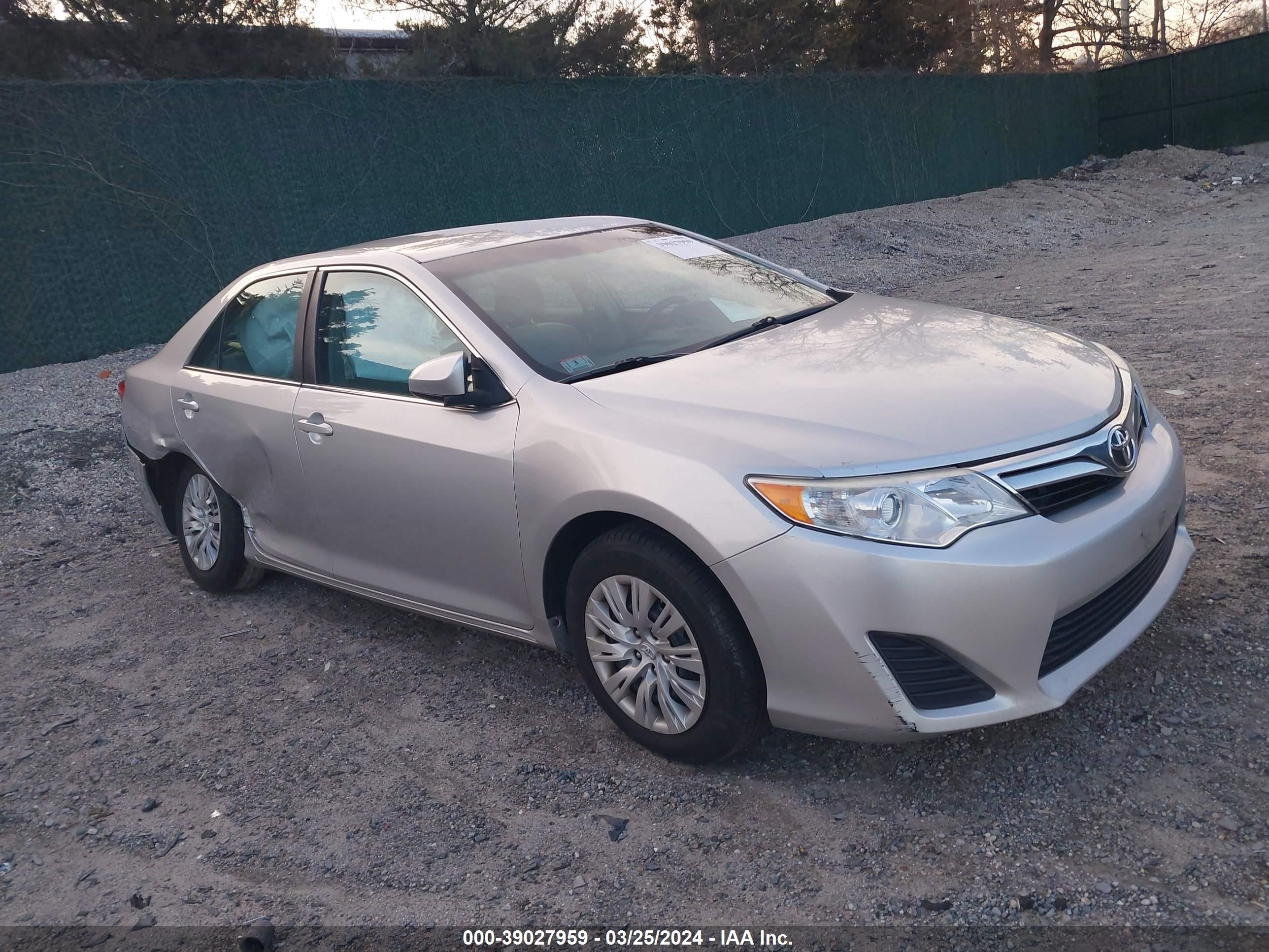 TOYOTA CAMRY 2014 4t4bf1fk3er380328