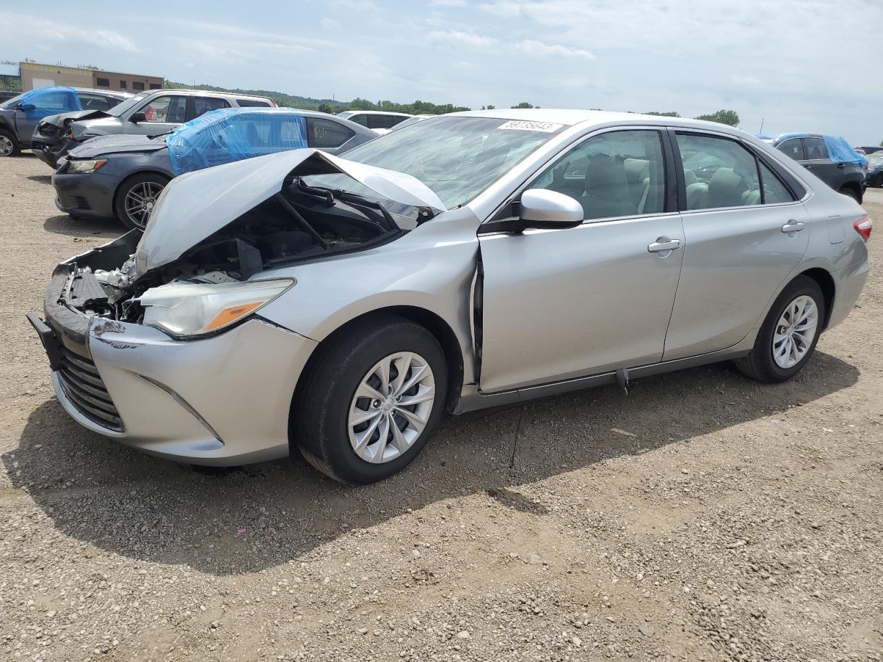 TOYOTA CAMRY 2015 4t4bf1fk3fr450928