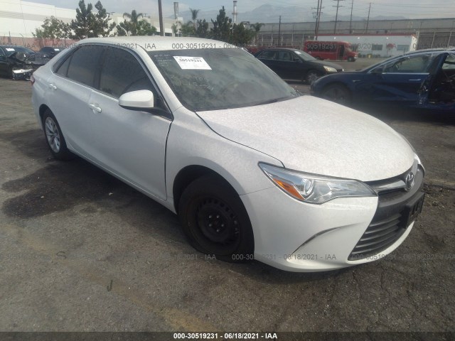 TOYOTA CAMRY 2015 4t4bf1fk3fr469821