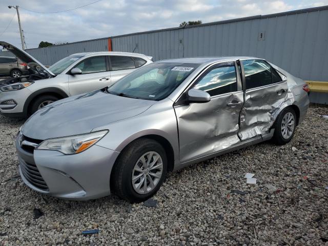 TOYOTA CAMRY LE 2015 4t4bf1fk3fr486604