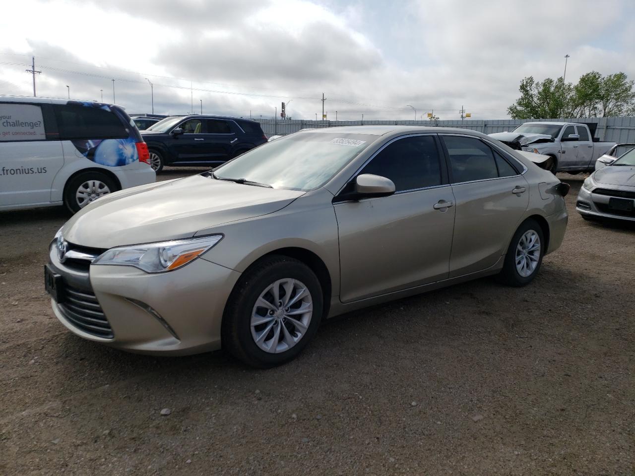 TOYOTA CAMRY 2015 4t4bf1fk3fr496503