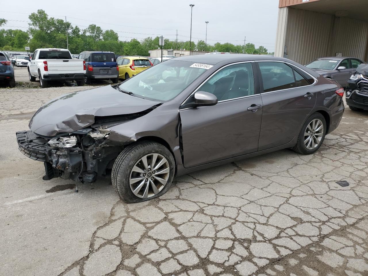 TOYOTA CAMRY 2015 4t4bf1fk3fr510352