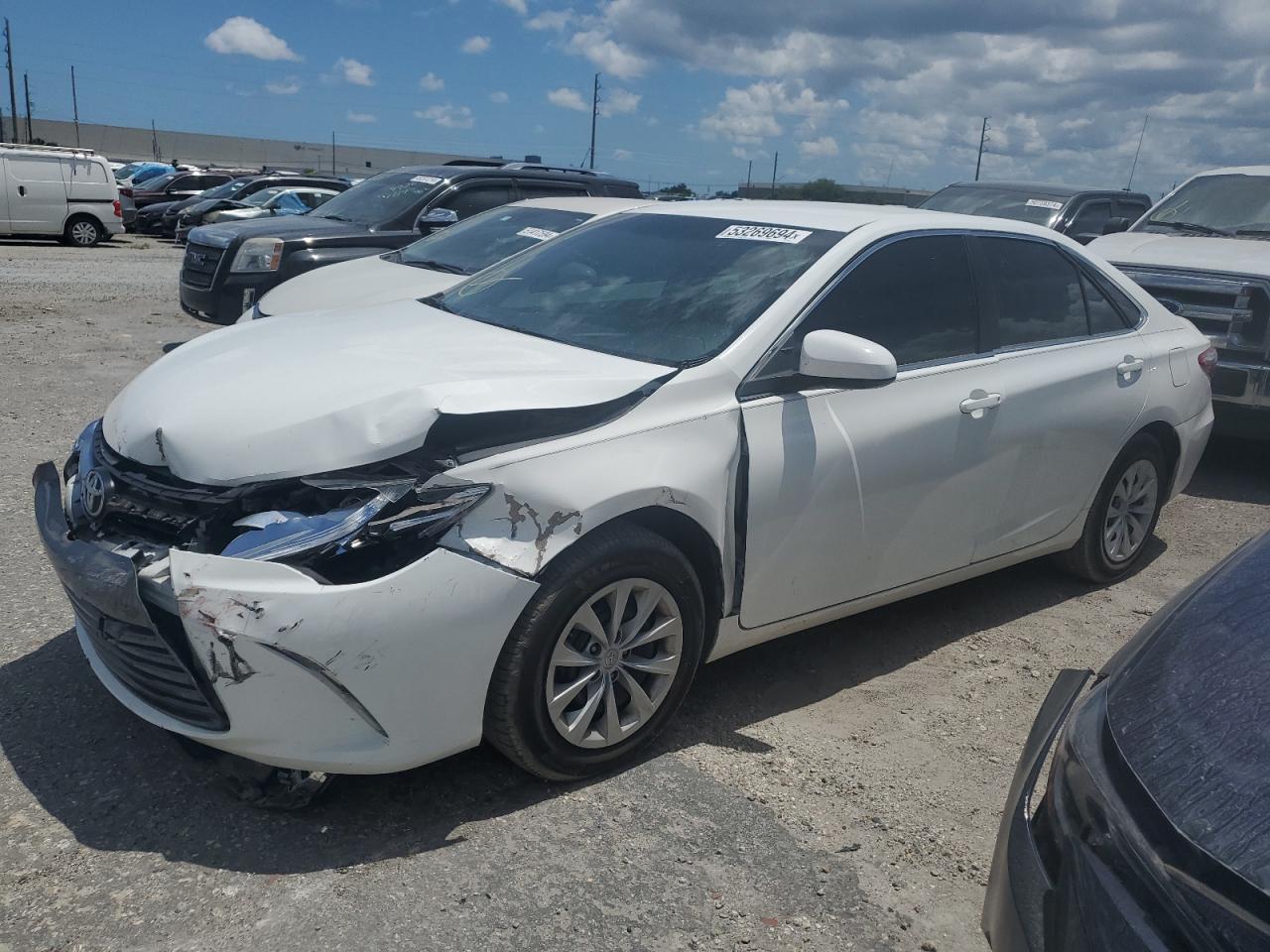 TOYOTA CAMRY 2016 4t4bf1fk3gr549945