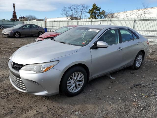 TOYOTA CAMRY LE 2016 4t4bf1fk3gr557575