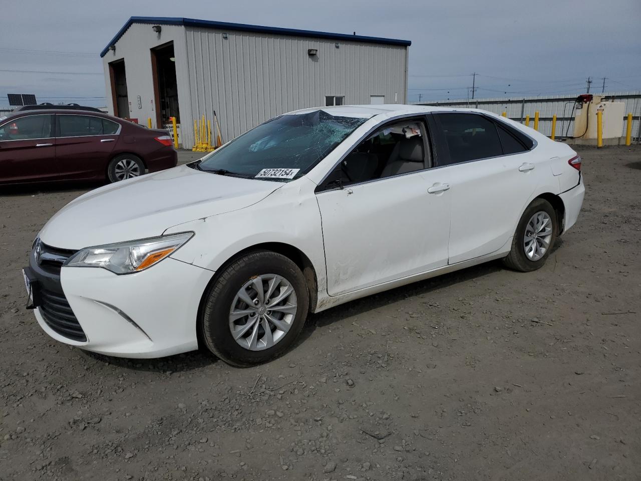 TOYOTA CAMRY 2015 4t4bf1fk4fr464496