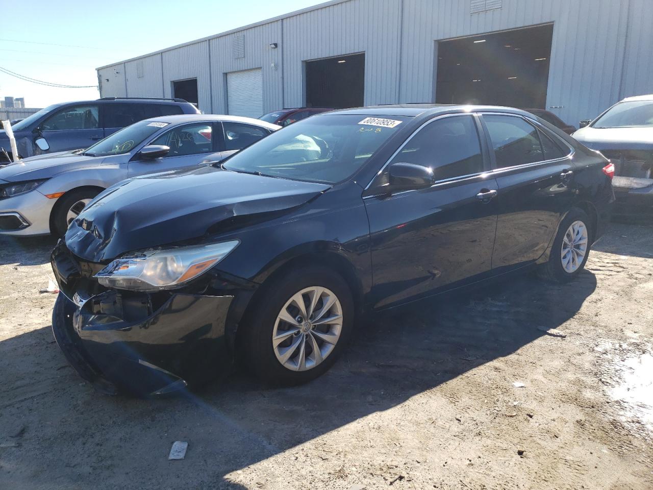 TOYOTA CAMRY 2015 4t4bf1fk4fr469312