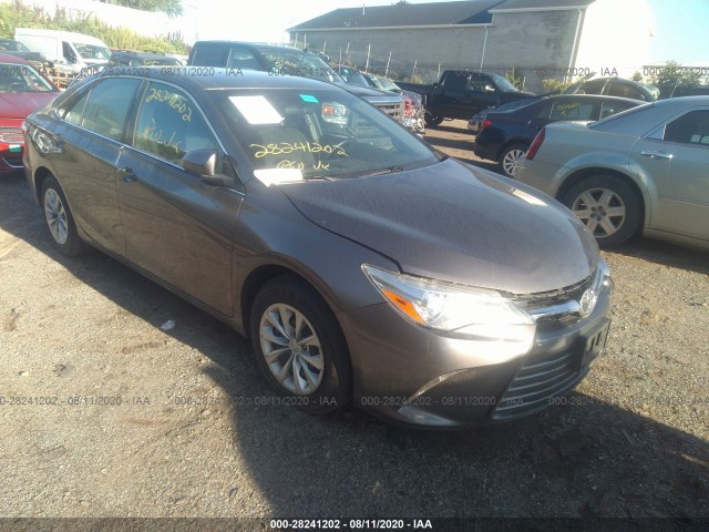 TOYOTA CAMRY 2015 4t4bf1fk4fr502695