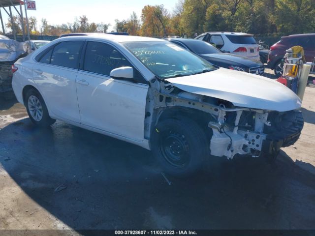 TOYOTA CAMRY 2015 4t4bf1fk4fr508691