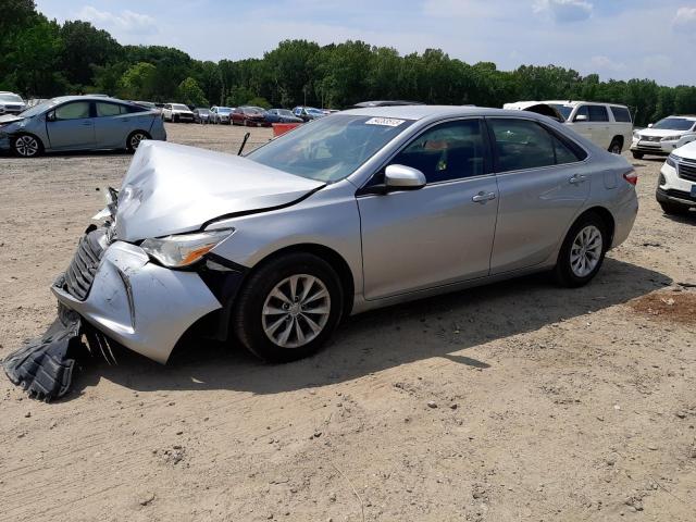 TOYOTA CAMRY LE 2016 4t4bf1fk4gr538551