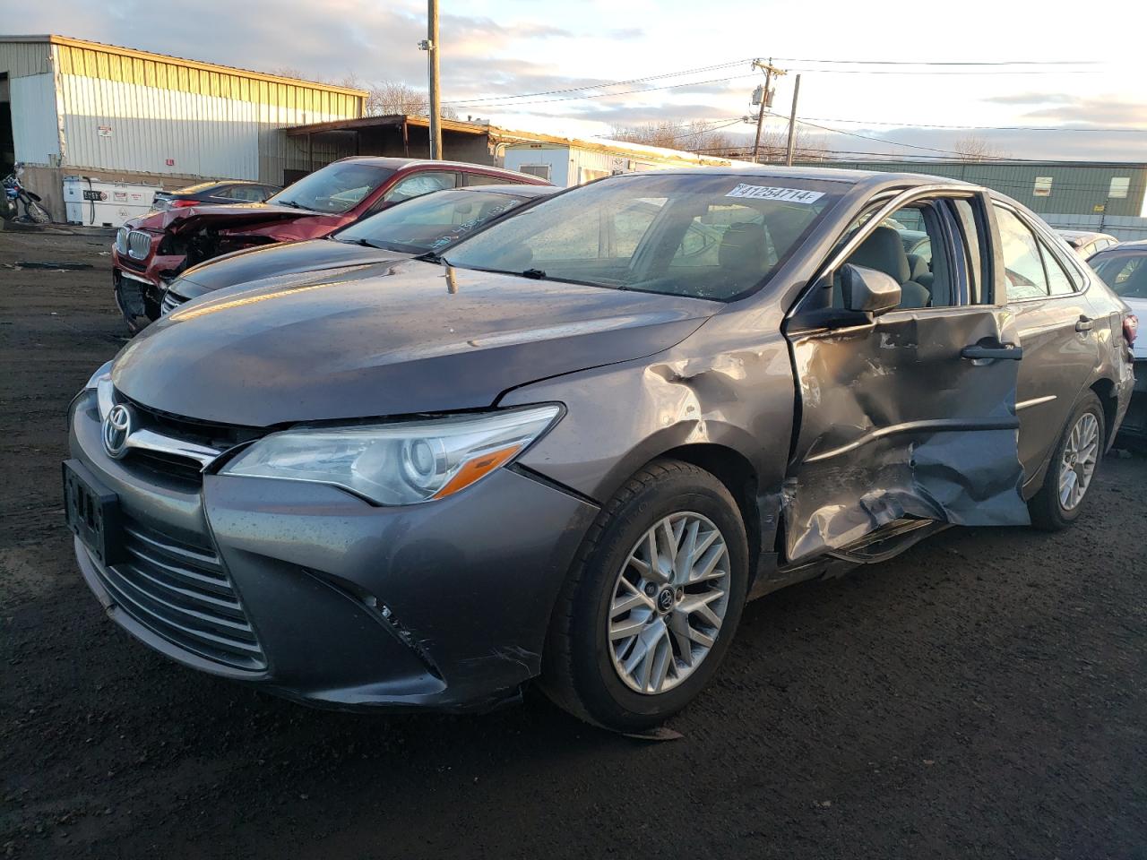 TOYOTA CAMRY 2016 4t4bf1fk4gr571890