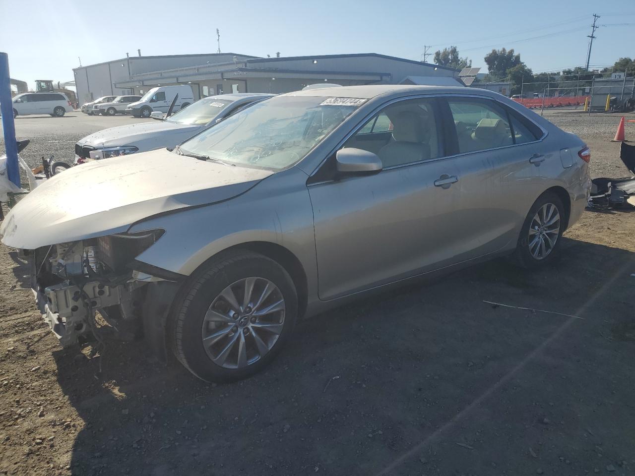 TOYOTA CAMRY 2015 4t4bf1fk5fr454916