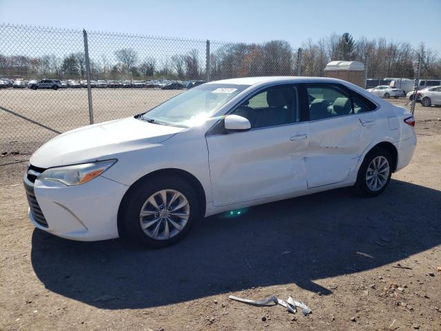 TOYOTA CAMRY LE 2015 4t4bf1fk5fr464099